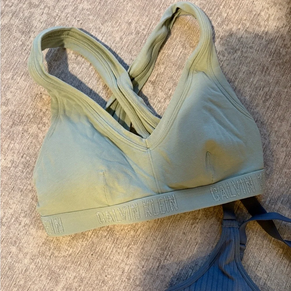 Calvin Klein Sports Bra Bundle - Picture 4 of 4